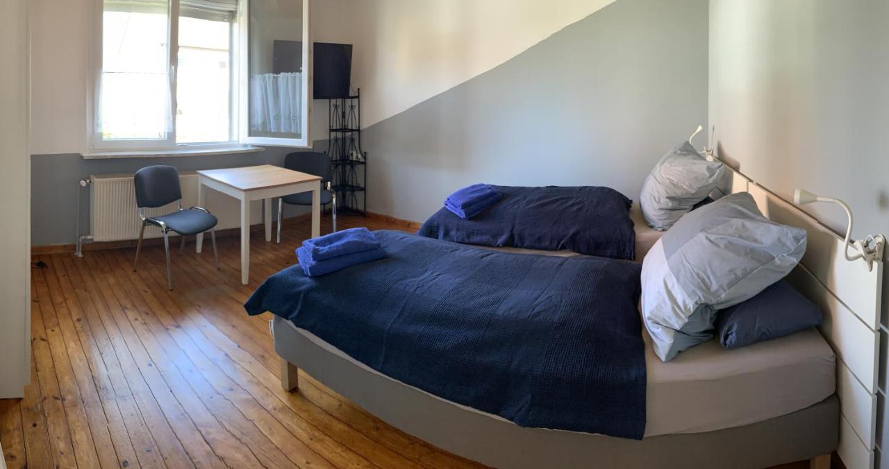 Monteurs Zimmer Noack Borssum Екстер'єр фото